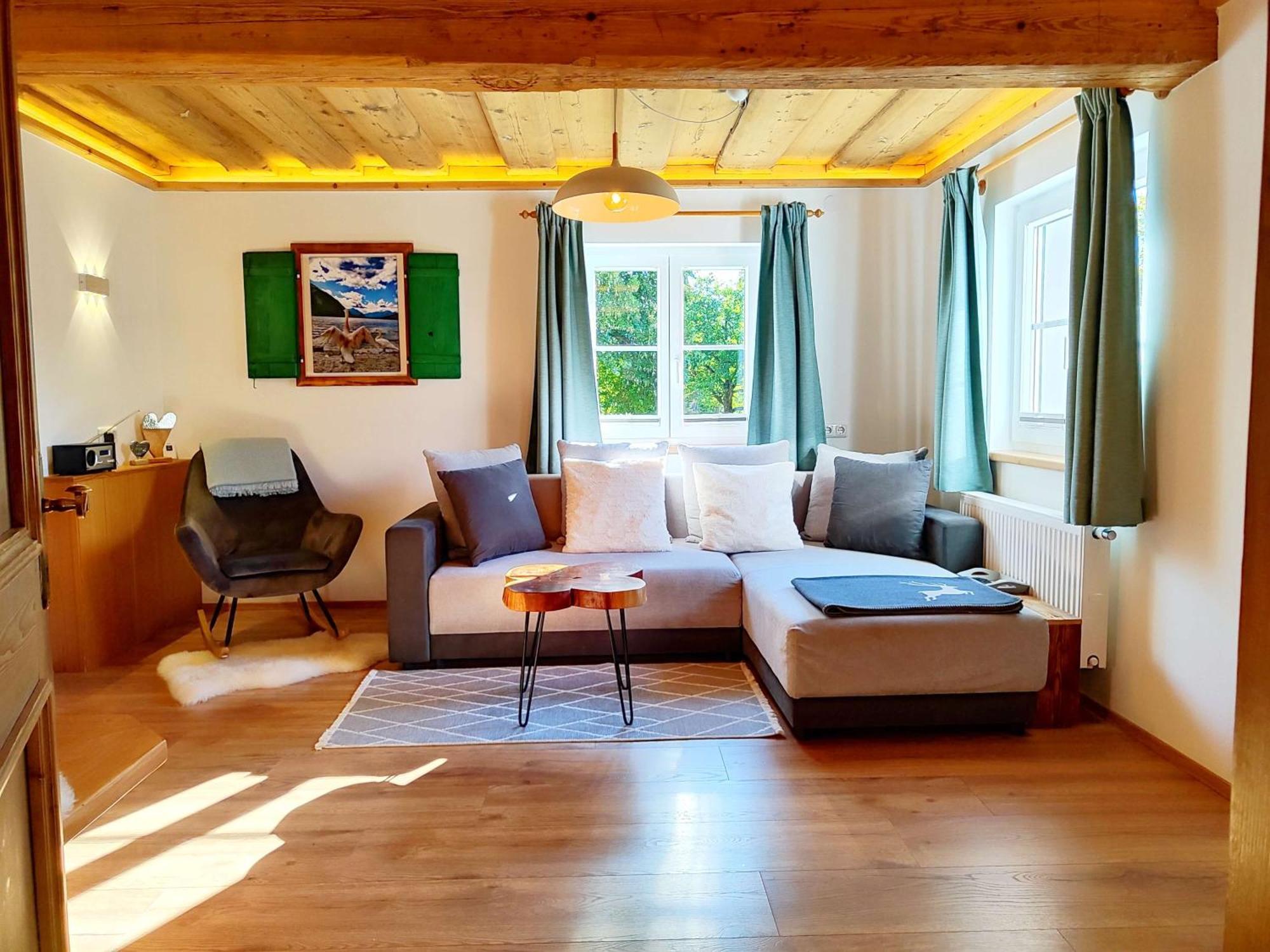 Ferienwohnung Grundlsee, Willkommen In Mami'S Ferienwohnung エクステリア 写真